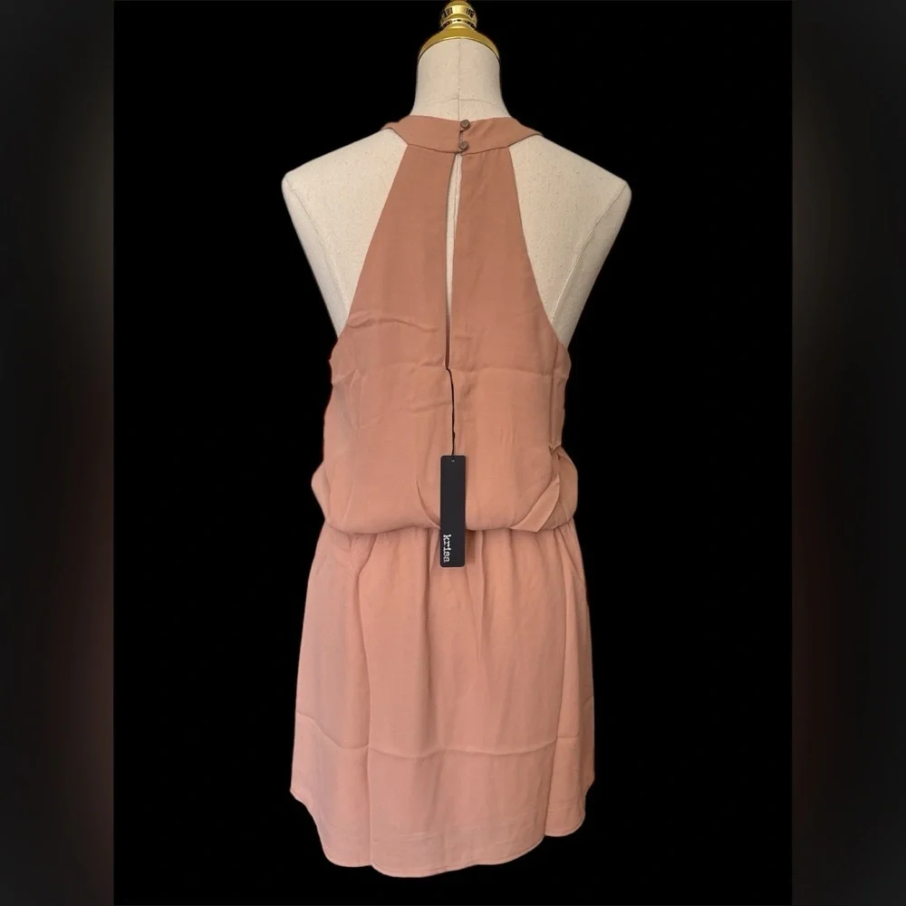 Krisa Front Halter Mini Dress Size Medium